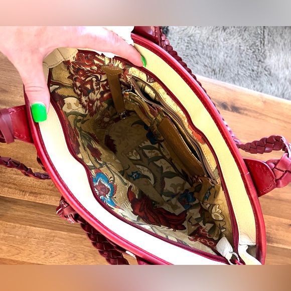 Brighton Straw Bucket Purse - Picture 3 of 14